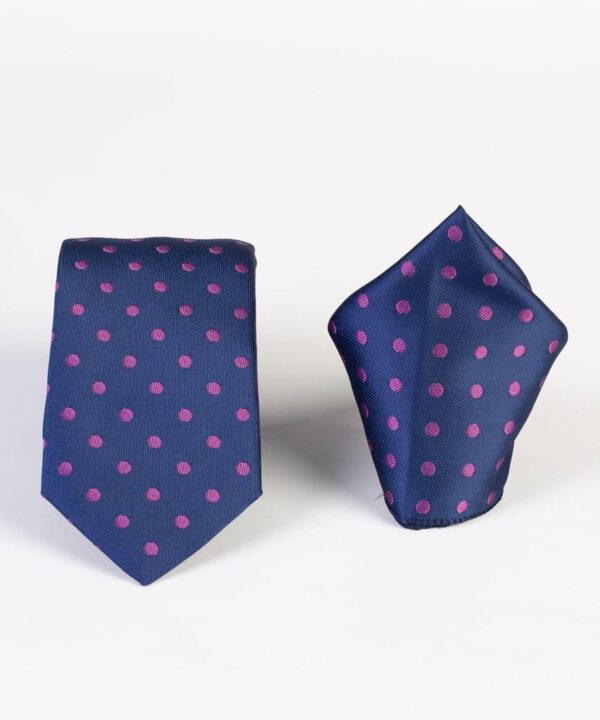 Classic Polka-dot Tie