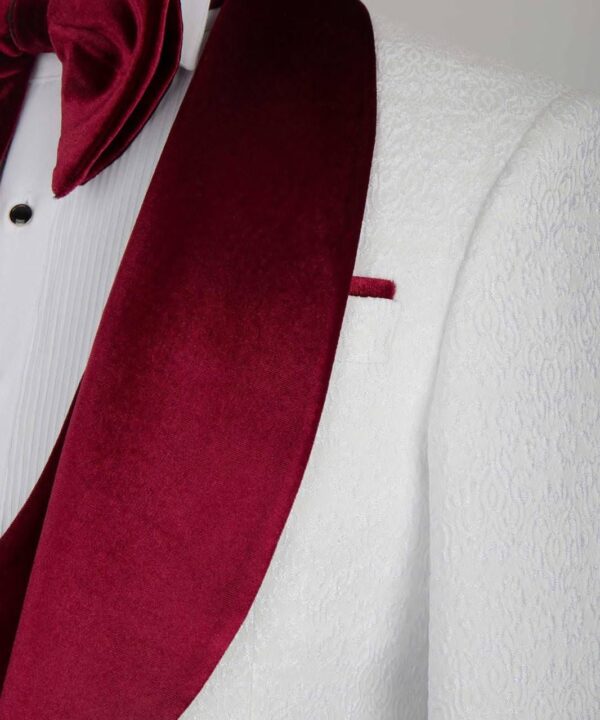 Classic Groom Tuxedo - Image 4