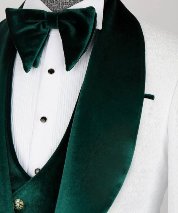 Classic Groom Tuxedo - Image 4