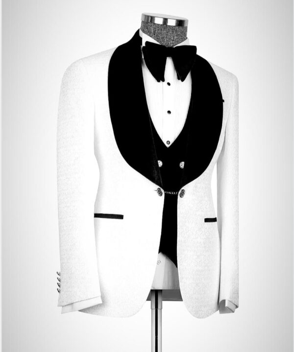 Classic Groom Tuxedo - Image 5