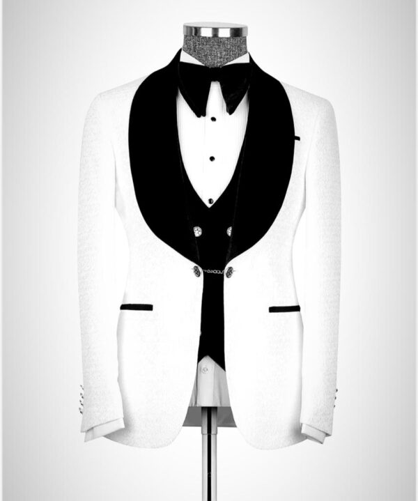 Classic Groom Tuxedo - Image 3