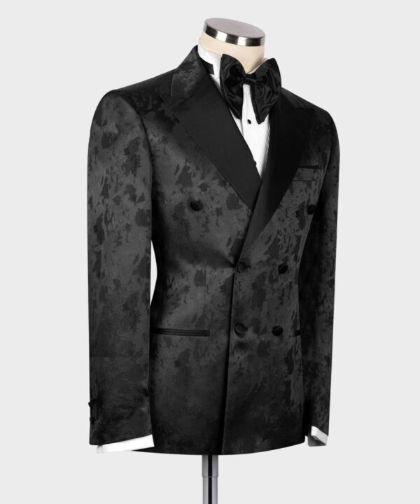 Classic Tuxedo Suit - Image 3