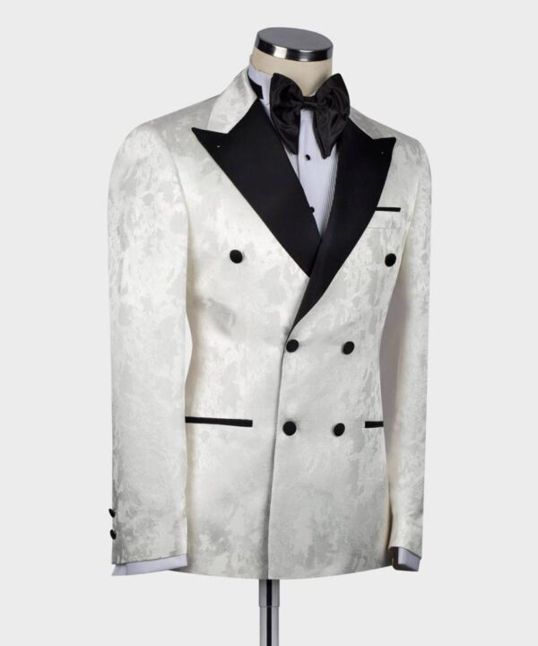 Classic Tuxedo Suit - Image 2