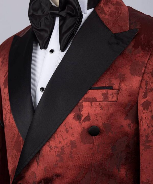 Classic Tuxedo Suit - Image 3