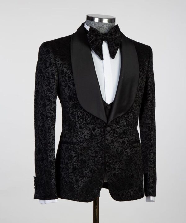 Classic Tuxedo Suit - Image 2