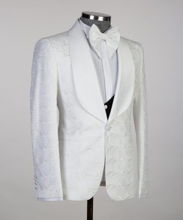 Classic Tuxedo Suit - Image 2