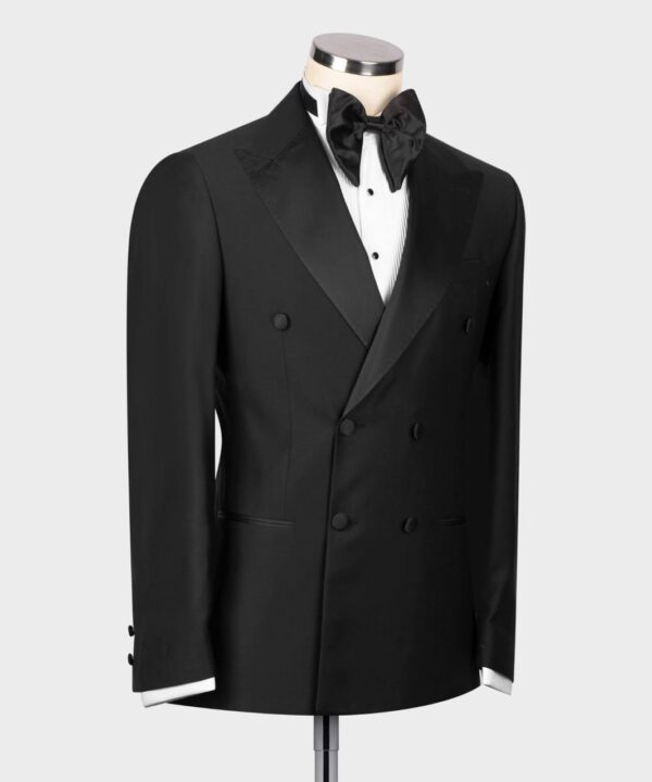 Classic Tuxedo Suit - Image 3