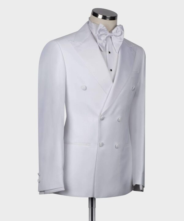 Classic Tuxedo Suit - Image 2