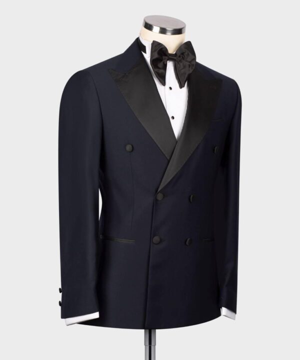 Classic Tuxedo Suit - Image 3