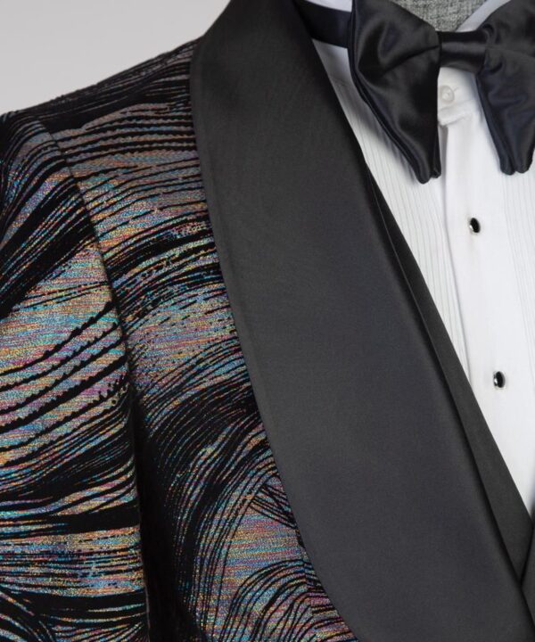 Classic Tuxedo Suit - Image 5