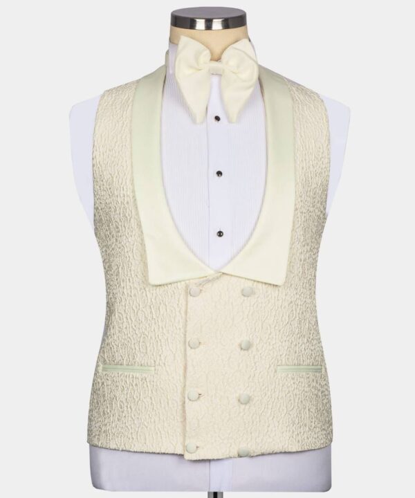 Classic Groom Tuxedo - Image 2