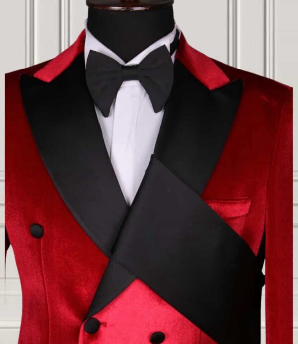 Deluxe Tuxedo Suit - Image 2
