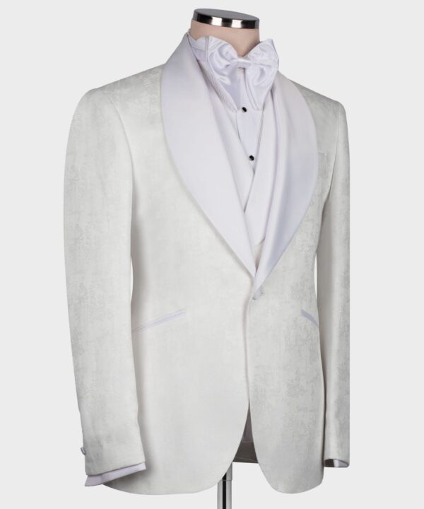 Classic Tuxedo Suit - Image 4