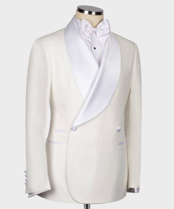 Classic Tuxedo Suit - Image 3