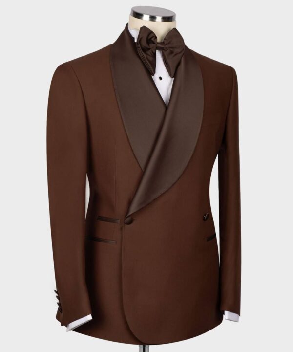 Classic Tuxedo Suit - Image 3