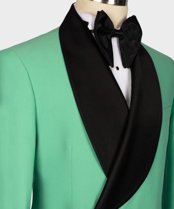 Classic Tuxedo Suit - Image 4