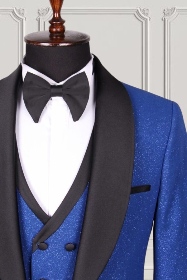 Classic Tuxedo Suit - Image 2
