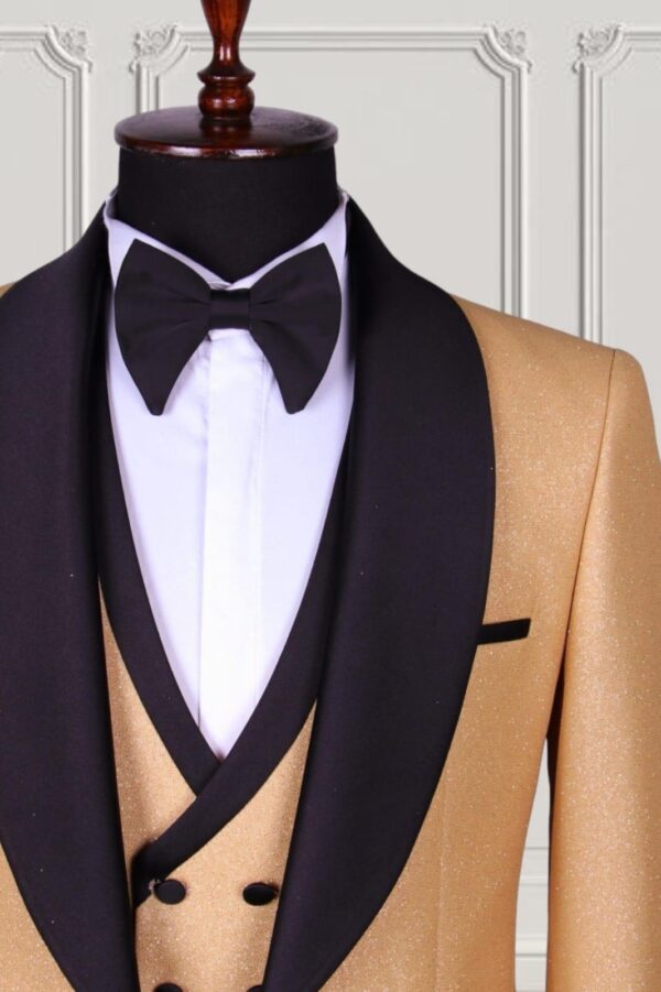 Classic Tuxedo Suit - Image 2
