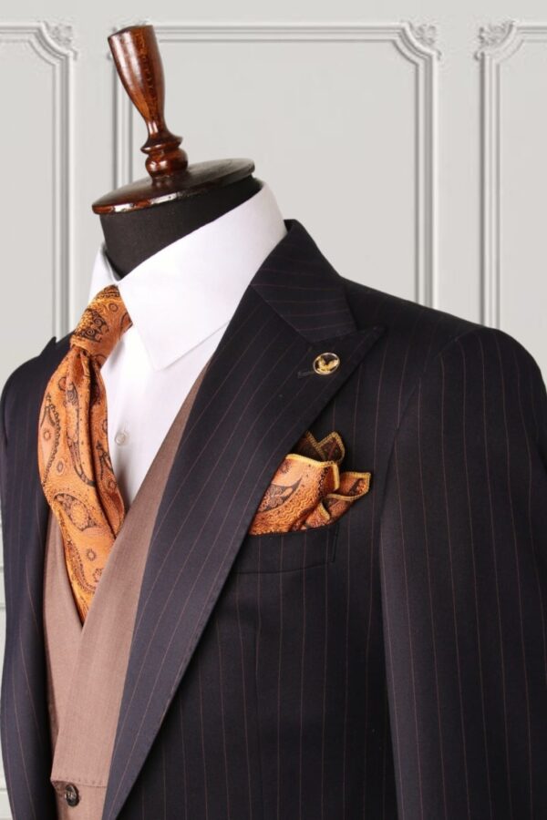 Classic Three-piece Suit - Image 2