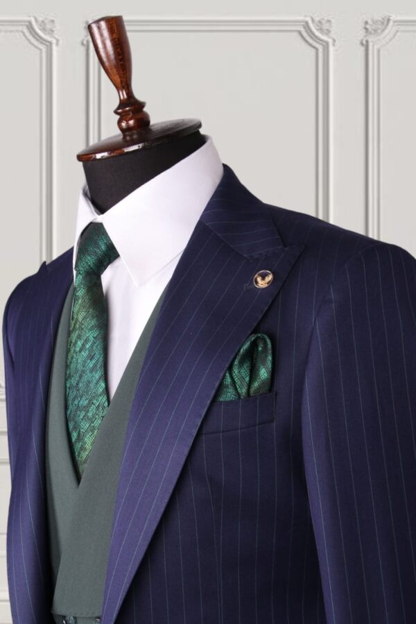 Classic Three-piece Suit - Image 2