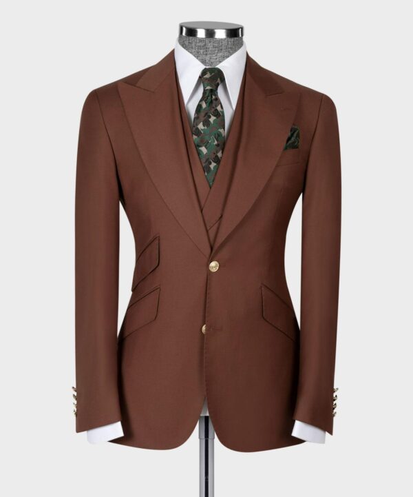Classic Three-piece Suit - Image 4