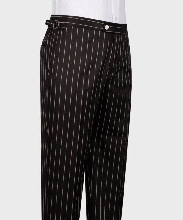 Classic Three-piece Suit - Image 4