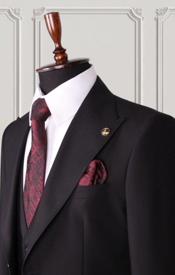 Classic Three-piece Suit - Image 2