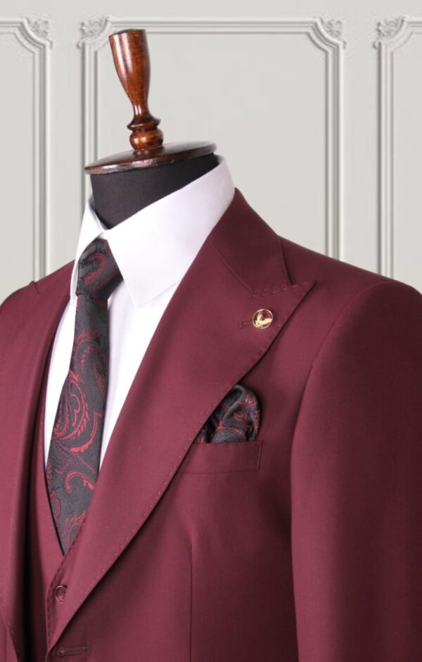 Classic Three-piece Suit - Image 2