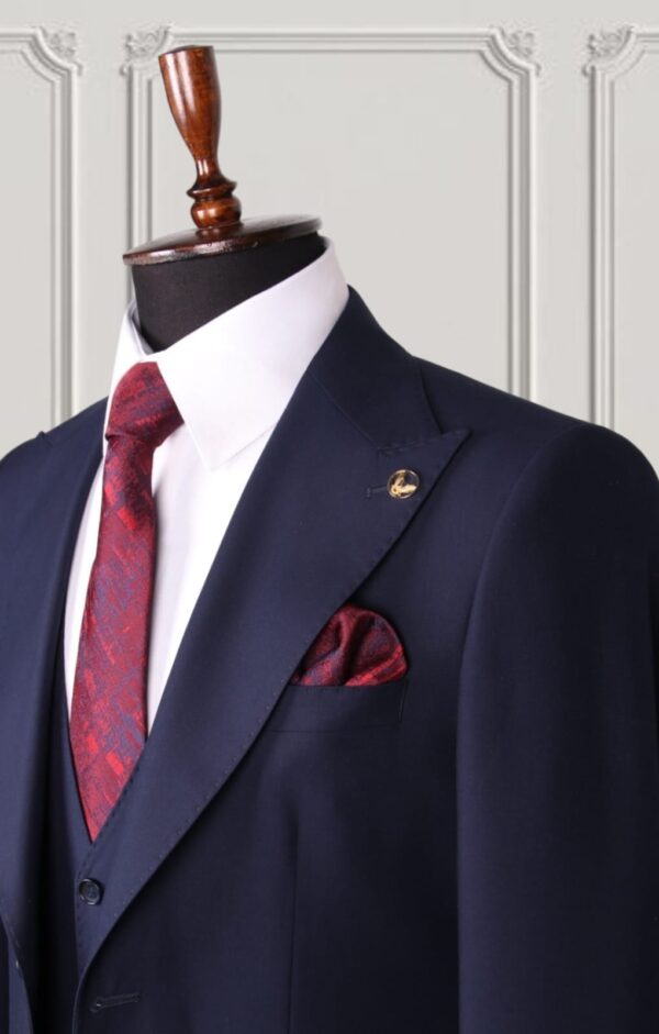 Classic Three-piece Suit - Image 2