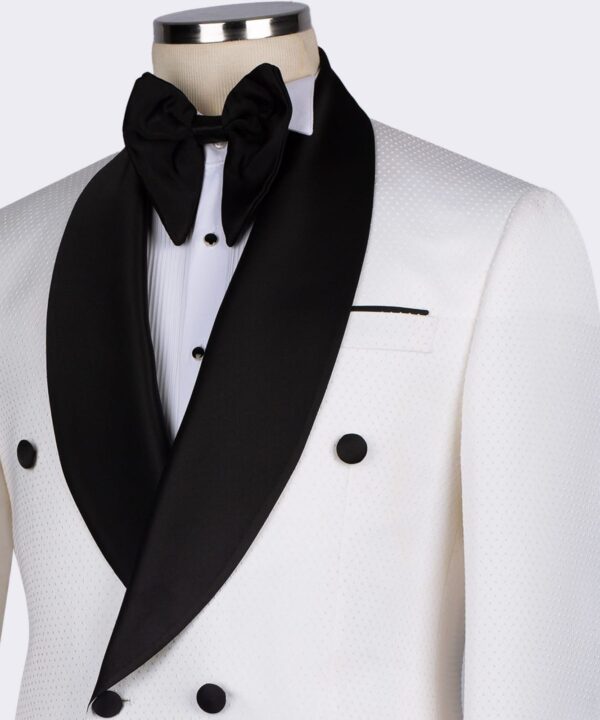 Classic Tuxedo Suit - Image 2