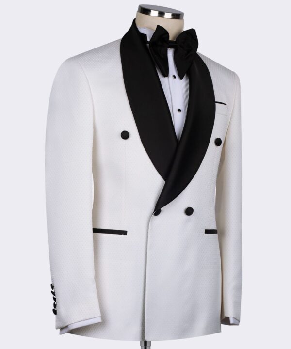 Classic Tuxedo Suit - Image 3