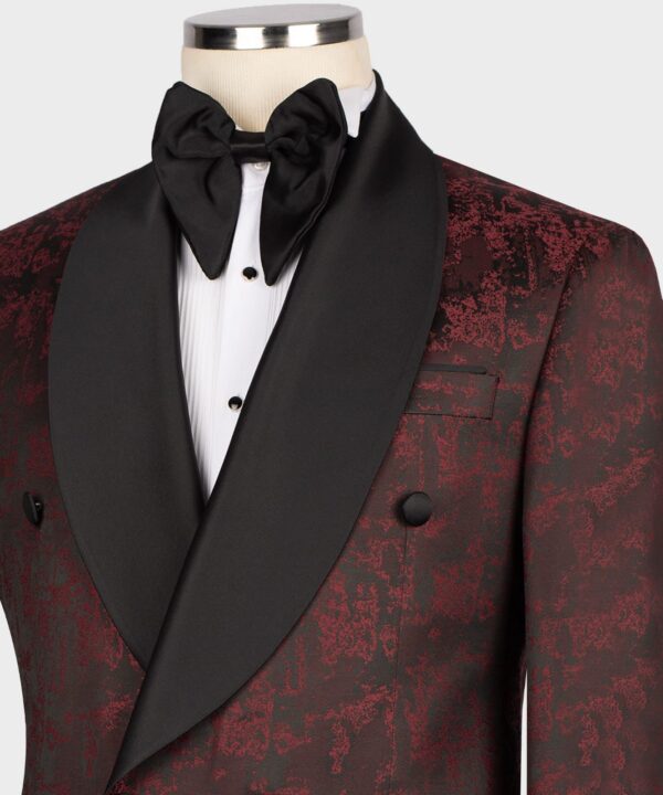 Classic Tuxedo Suit - Image 2