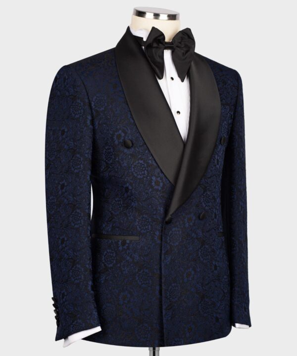 Classic Tuxedo Suit - Image 4