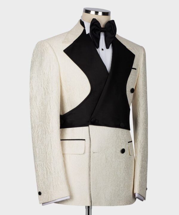 Deluxe Tuxedo Suit - Image 3