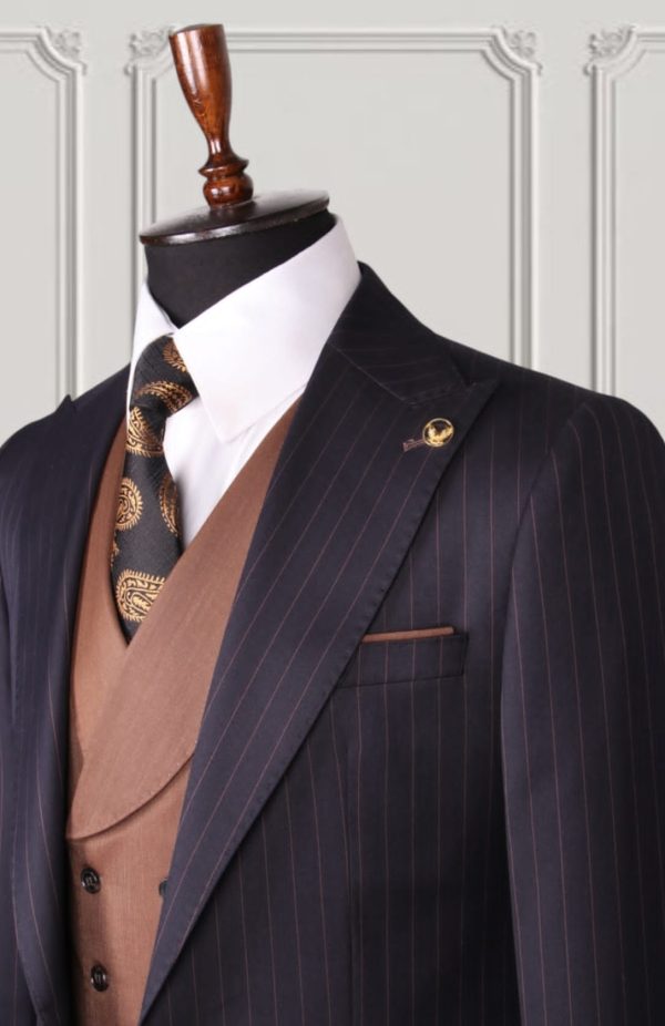 Classic Three-piece Suit - Image 2
