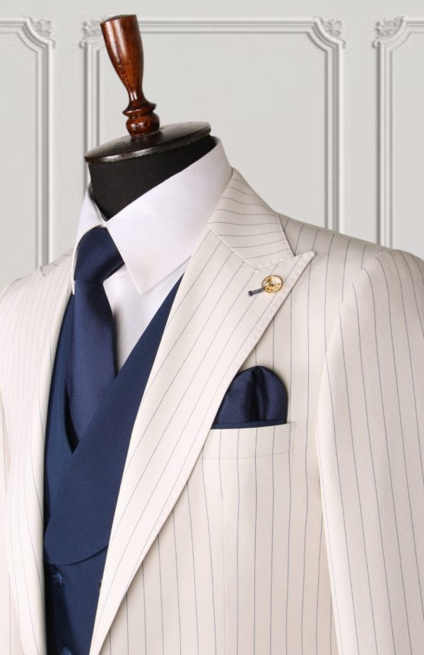 Classic Three-piece Suit - Image 2