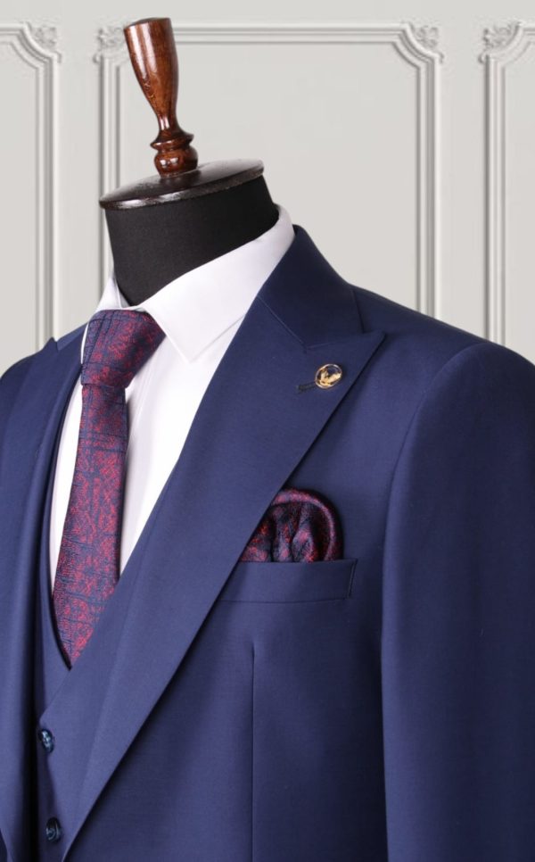 Classic Three-piece Suit - Image 2