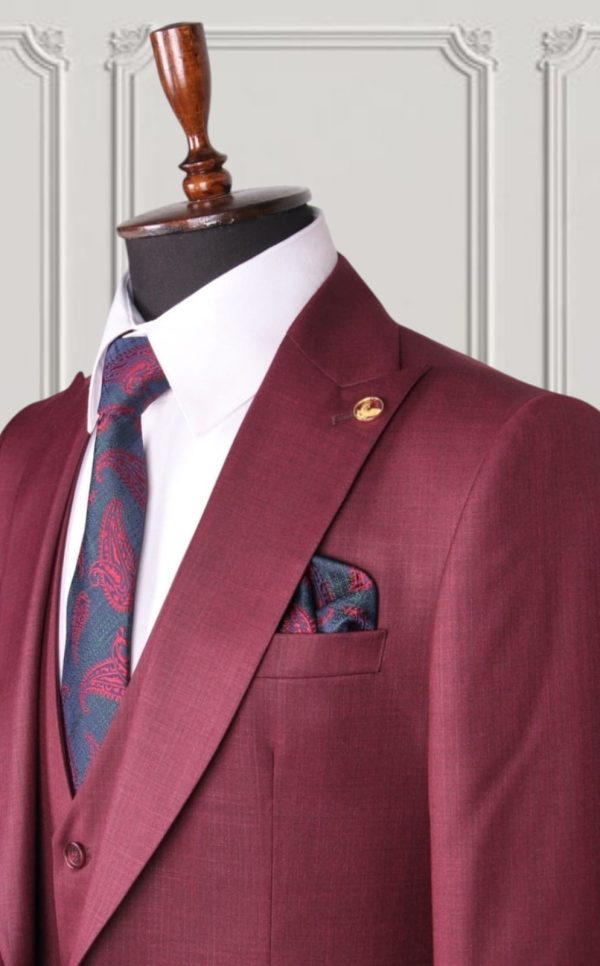 Classic Three-piece Suit - Image 2