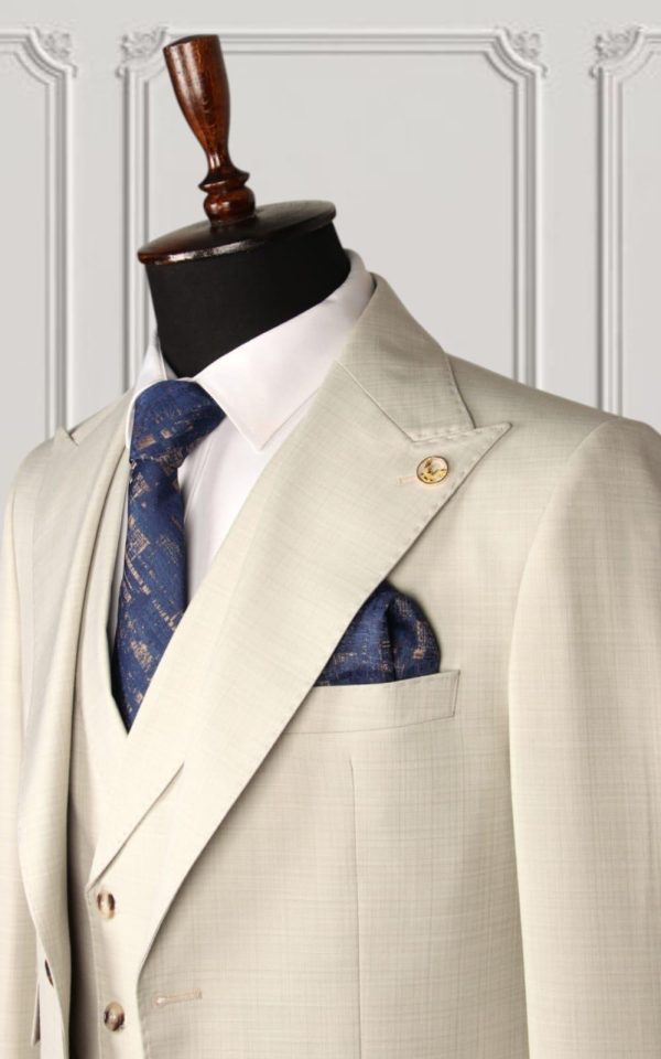 Classic Three-piece Suit - Image 2