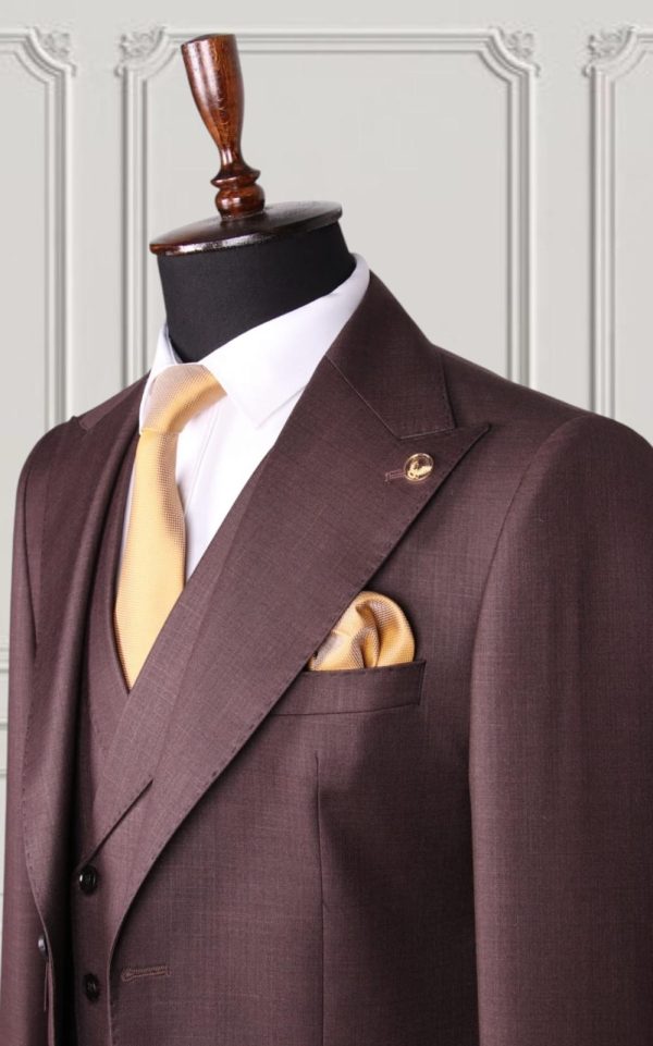 Classic Three-piece Suit - Image 2