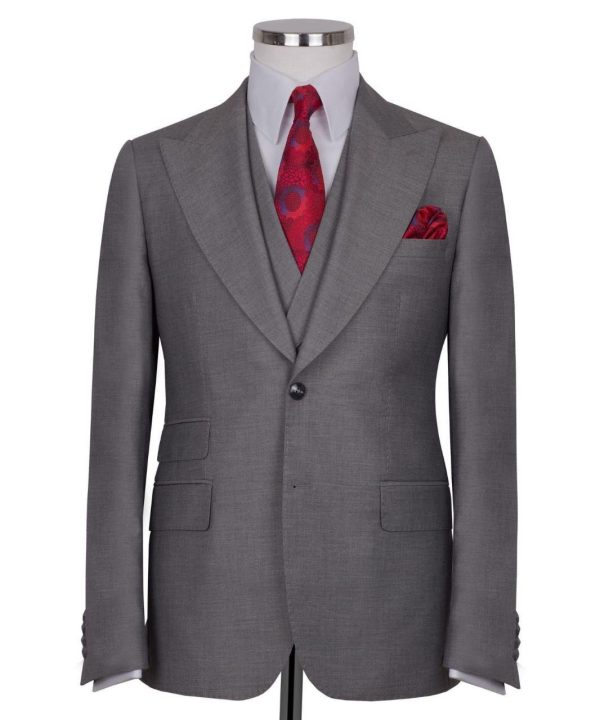 Classic Three-piece Suit - Image 3
