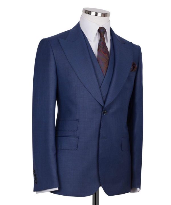 Classic Three-piece Suit - Image 5