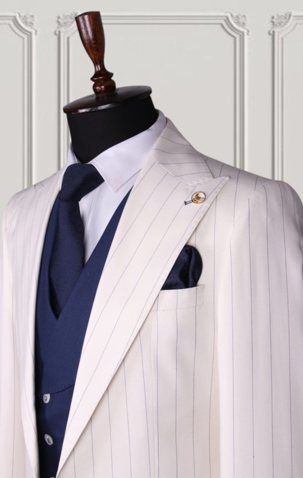 Classic Three-piece Suit - Image 2