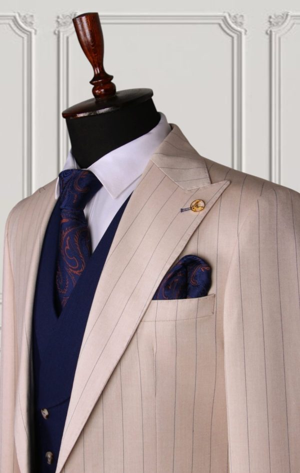 Classic Three-piece Suit - Image 2