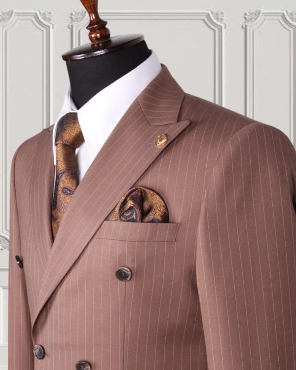 Classic Double-breasted Suit - Image 2