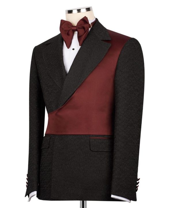 Deluxe Tuxedo Suit - Image 5