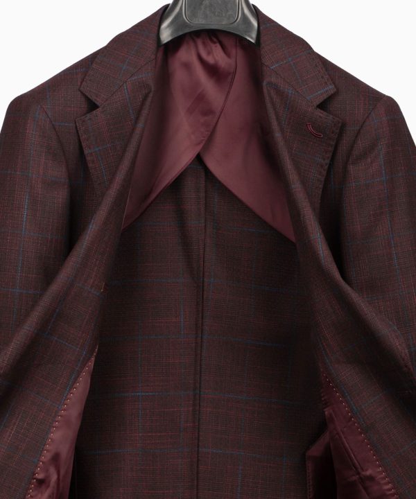 Classic Double-breasted Suit - Image 3