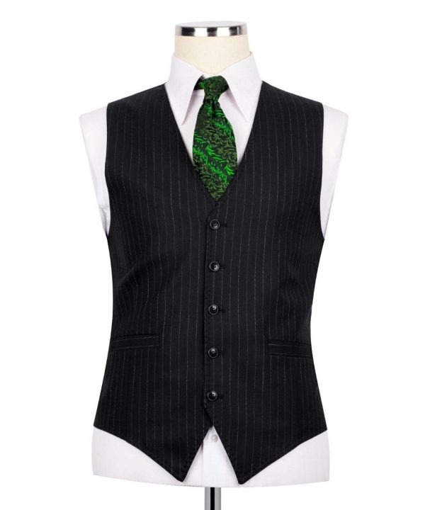 Classic Three-piece Suit - Image 2