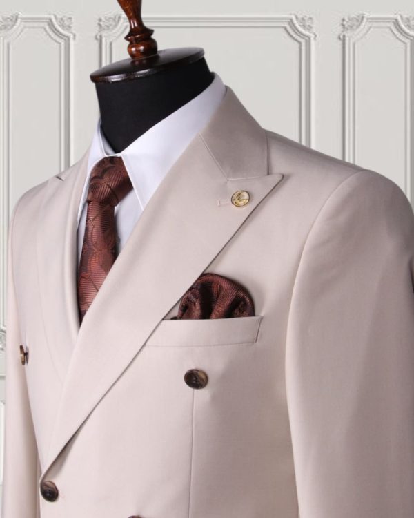 Classic Double-breasted Suit - Image 2