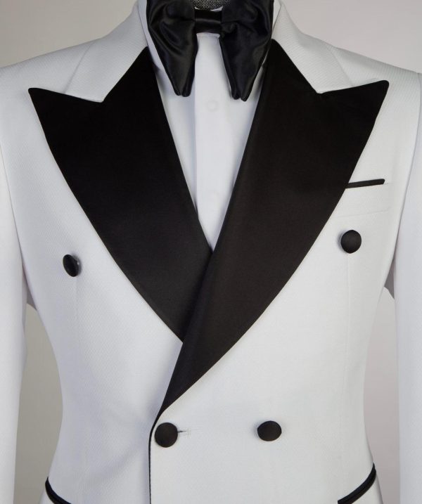 Classic Tuxedo Suit - Image 4
